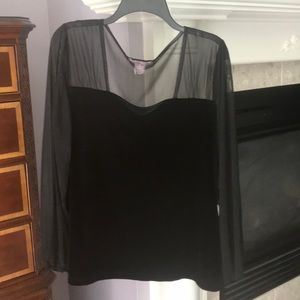 Black velvet top